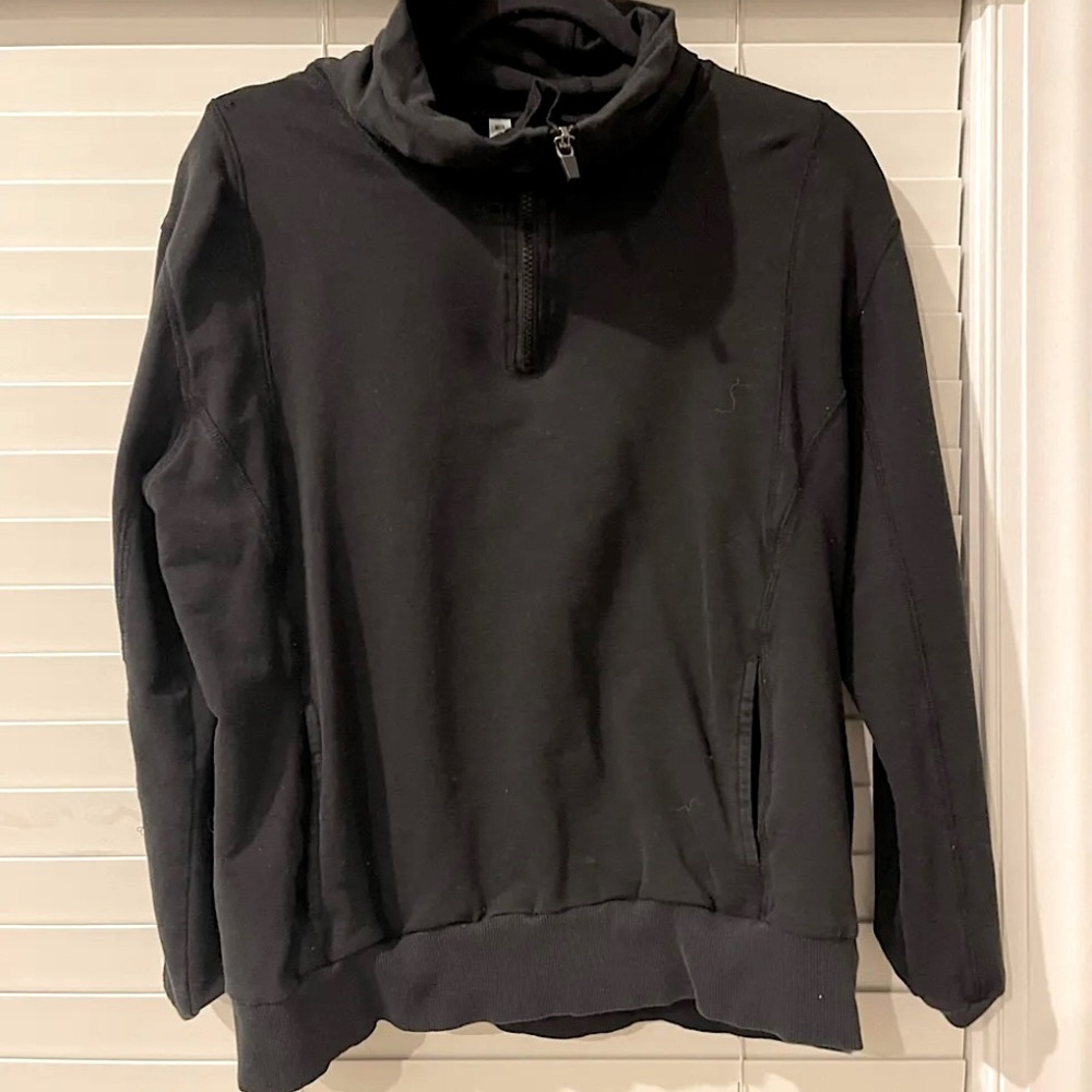 **GUC** FABLETICS BLACK FUNNEL NECK HALF-ZIP PULLOVER SWEATER